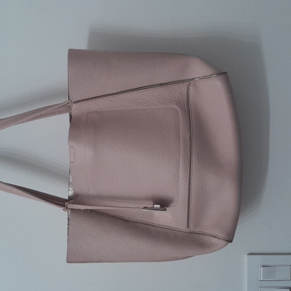 Big size leather bag use In Good condition.